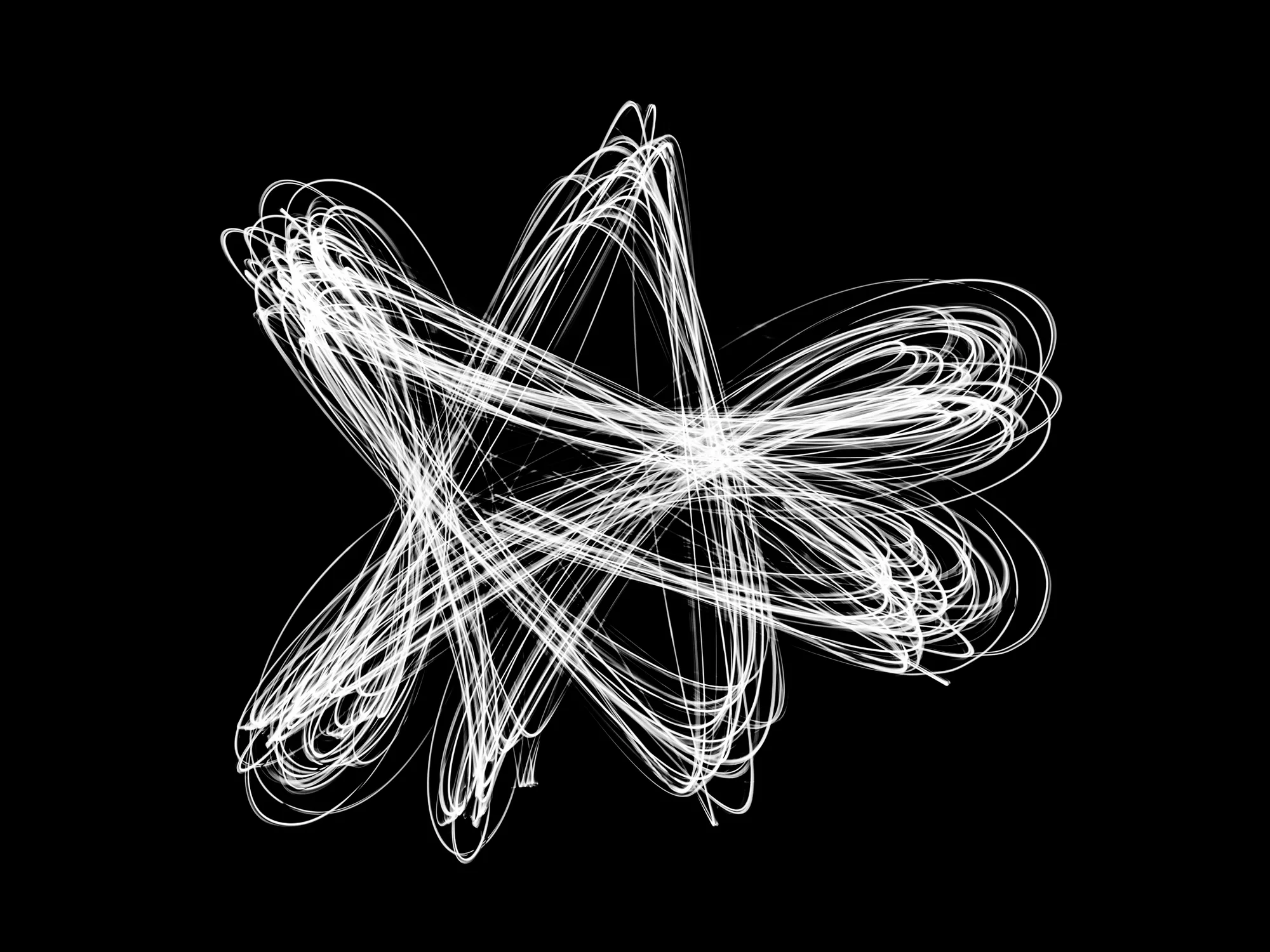 Abstraktní monochromní snímek světelných linií